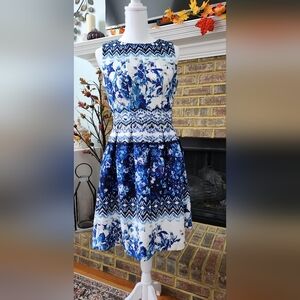 Danny & Nicole Blue and White Patterned Dress